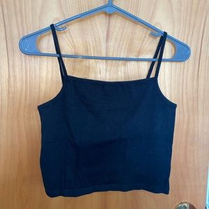 black cropped tank